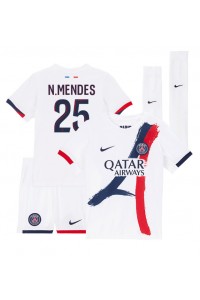 Paris Saint-Germain Nuno Mendes #25 Babytruitje Uit tenue Kind 2024-25 Korte Mouw (+ Korte broeken)